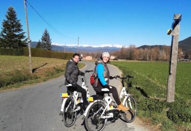 excursions en bici olot amb nens en familia